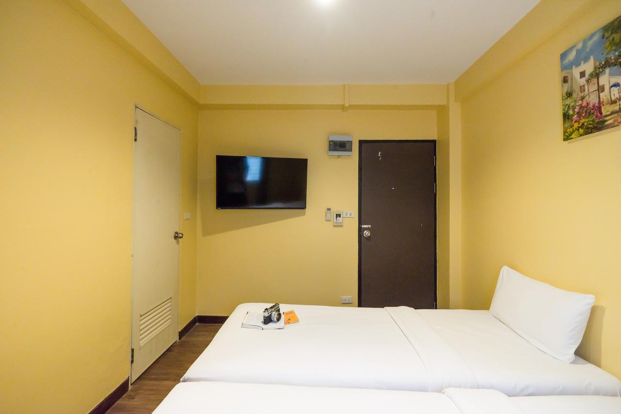 The Corner Ratchada Otel Bangkok Dış mekan fotoğraf